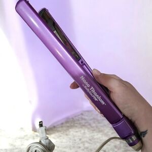 Purple Rare BABYLISS PRO NANO TITANIUM PLATED ULTRA-THIN STRAIGHTENING IRON 1"